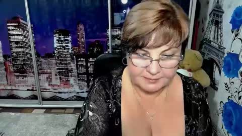 Snapshot of missritabella chatting on 09-30-25, 05:40 Rita online show from 09-30-25, 05:40