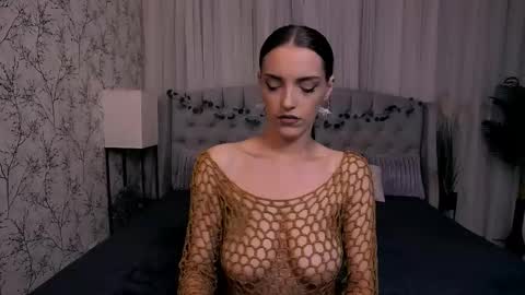 Snapshot of missrosse_ chatting on 09-09-25, 10:20 Emily online show from 09-09-25, 10:20