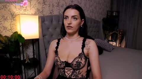 Emily online show from 06-08-26, 01:28