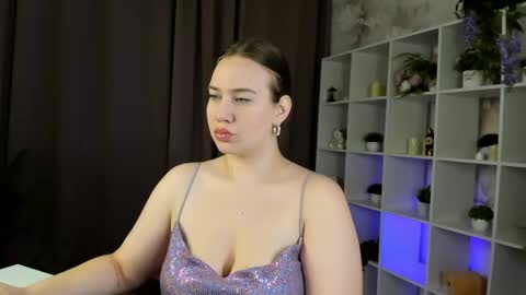 Snapshot of misss_arabella chatting on 05-30-26, 12:46 Arabella online show from 05-30-26, 12:46