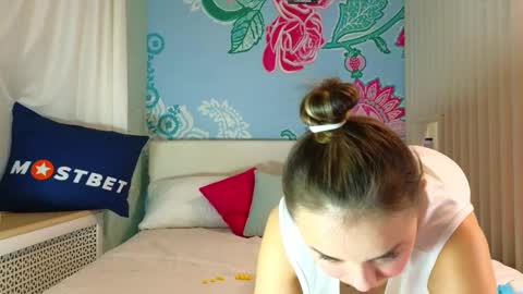 . online show from 01-11-25, 01:32