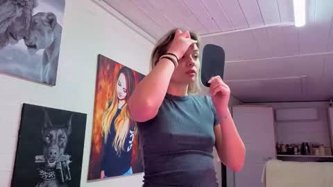 . online show from 12-05-25, 06:22