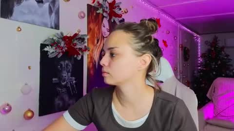 . online show from 12-18-25, 06:41