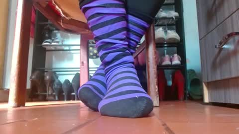 Snapshot of misssam28 chatting on 01-10-25, 01:31 TELL ME MISS online show from 01-10-25, 01:31