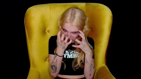 Misss Lola Angel online show from 09-15-25, 02:28