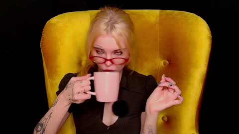 Misss Lola Angel online show from 10-01-25, 03:29