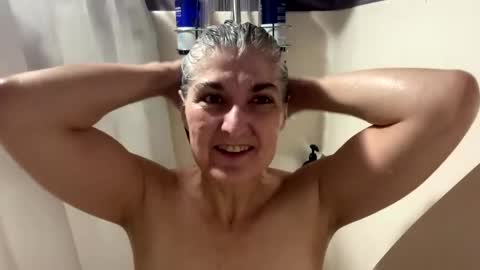 Snapshot of missspooky chatting on 02-03-25, 11:53 Miss Spooky Silverstacker online show from 02-03-25, 11:53