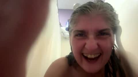 Snapshot of missspooky chatting on 10-02-25, 11:17 Miss Spooky Silverstacker online show from 10-02-25, 11:17