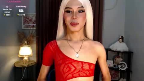 Stella online show from 10-08-25, 03:09