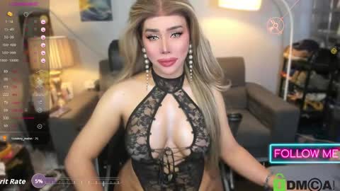 Snapshot of misstressheavenly chatting on 05-06-26, 04:56 Amanda . online show from 05-06-26, 04:56