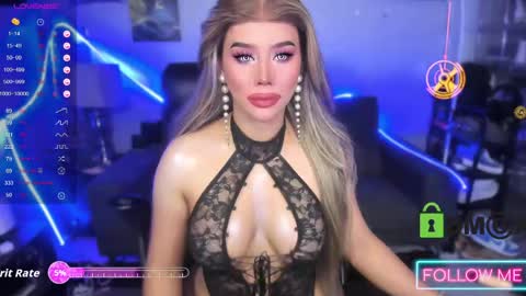 Snapshot of misstressheavenly chatting on 06-04-26, 04:13 Amanda . online show from 06-04-26, 04:13