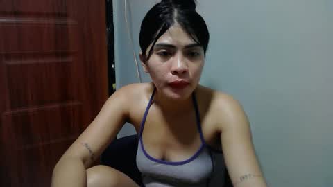 Snapshot of missunknownxoxo chatting on 05-20-26, 02:56 sofia online show from 05-20-26, 02:56
