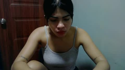 sofia online show from 06-18-26, 01:28