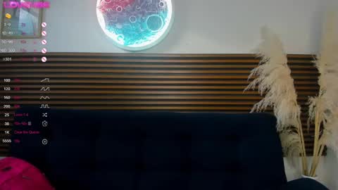 Snapshot of missvalery1 chatting on 01-17-25, 08:55 missvalery1 online show from 01-17-25, 08:55