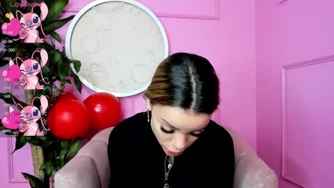 Snapshot of missvalery1 chatting on 02-15-25, 12:54 missvalery1 online show from 02-15-25, 12:54