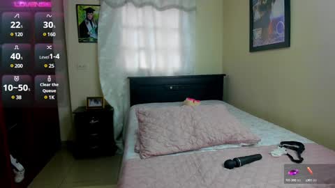 Snapshot of missvalery1 chatting on 03-05-25, 03:29 missvalery1 online show from 03-05-25, 03:29