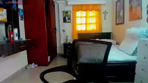 Snapshot of missvalery1 chatting on 09-09-25, 08:52 missvalery1 online show from 09-09-25, 08:52