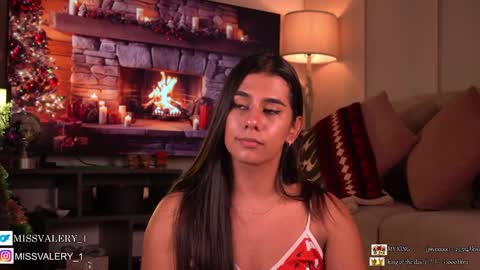 Snapshot of missvalery_1 chatting on 12-30-24, 01:37 OF online show from 12-30-24, 01:37