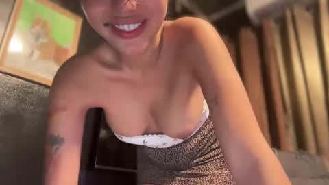 Snapshot of missxolga chatting on 01-09-25, 10:20 Divine Olga online show from 01-09-25, 10:20