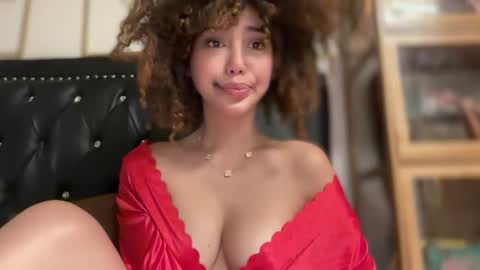 Divine Olga  online show from 06-10-26, 09:08