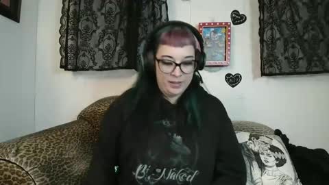 Missy Dee online show from 02-18-26, 08:43