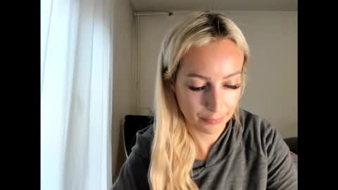 Missy matrix online show from 12-22-25, 10:34