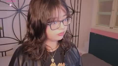 Snapshot of missy_taylor_ chatting on 10-19-25, 12:50 Missy online show from 10-19-25, 12:50