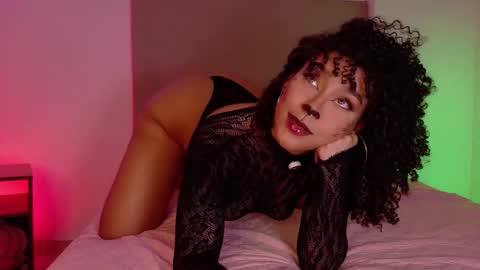 Missy Gainer online show from 10-31-25, 09:16