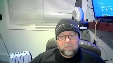 Snapshot of mister_happy567 chatting on 01-27-25, 06:19 Mr. Happy online show from 01-27-25, 06:19