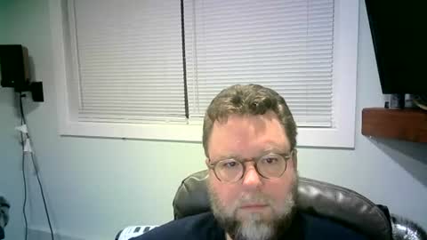 Snapshot of mister_happy567 chatting on 02-02-25, 06:04 Mr. Happy online show from 02-02-25, 06:04