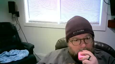 Snapshot of mister_happy567 chatting on 02-20-25, 06:57 Mr. Happy online show from 02-20-25, 06:57