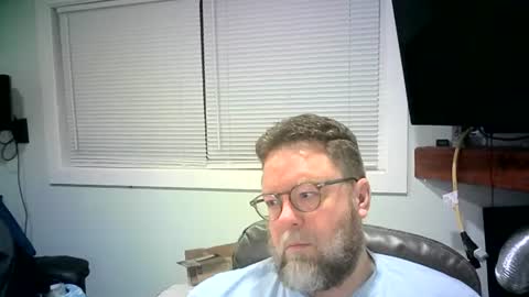 Snapshot of mister_happy567 chatting on 03-11-25, 03:37 Mr. Happy online show from 03-11-25, 03:37