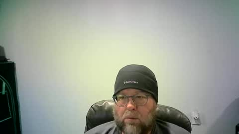 Snapshot of mister_happy567 chatting on 11-24-25, 06:24 Mr. Happy online show from 11-24-25, 06:24