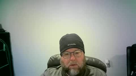 Snapshot of mister_happy567 chatting on 11-30-25, 08:07 Mr. Happy online show from 11-30-25, 08:07