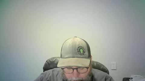 Snapshot of mister_happy567 chatting on 12-16-25, 06:51 Mr. Happy online show from 12-16-25, 06:51