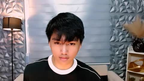 Snapshot of mister_officer chatting on 12-19-24, 05:18 SAINT SACHI  will make your day  online show from 12-19-24, 05:18