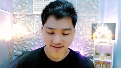 Snapshot of mister_officer chatting on 12-19-25, 05:09 SAINT SACHI will make your day online show from 12-19-25, 05:09