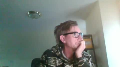 Snapshot of mister_void chatting on 02-02-25, 07:25 Mister Void online show from 02-02-25, 07:25