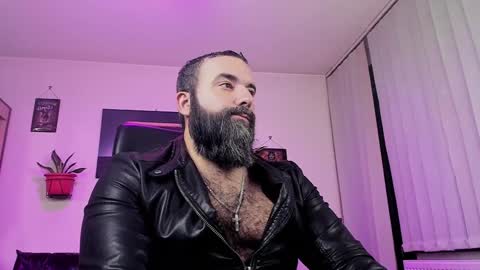 misterlov3r online show from 12-17-24, 10:11