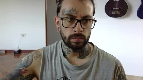 misternocturne online show from 04-19-26, 03:33