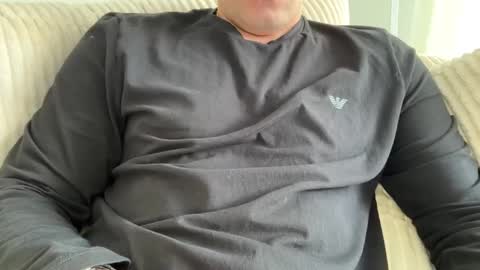 Snapshot of misterxxxxxxxx1 chatting on 10-26-25, 03:29 misterxxxxxxxx1 online show from 10-26-25, 03:29