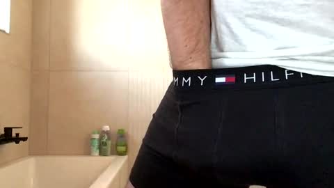 Snapshot of misterxy567 chatting on 06-26-26, 06:23 misterxy567 online show from 06-26-26, 06:23