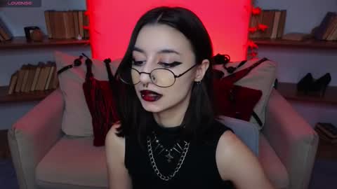 Marcelline online show from 10-12-25, 09:30