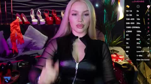 Darsy online show from 02-20-25, 05:18