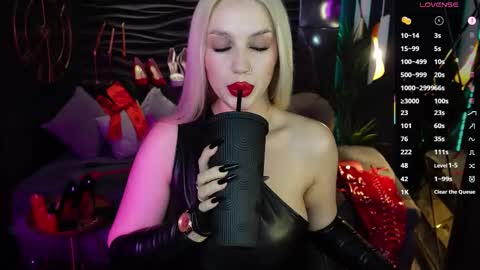 Darsy online show from 02-26-25, 12:14