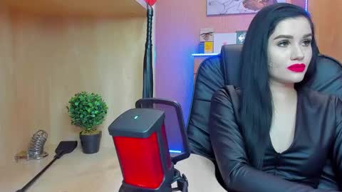 Mistress Kristi online show from 01-31-25, 06:36
