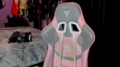 Snapshot of mistress_priest chatting on 02-10-26, 11:20 Dirty Priest and Ivi online show from 02-10-26, 11:20