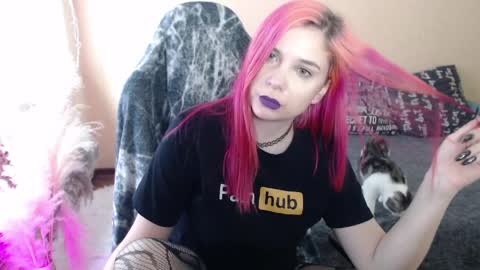 Miss Bailey online show from 04-01-26, 10:05