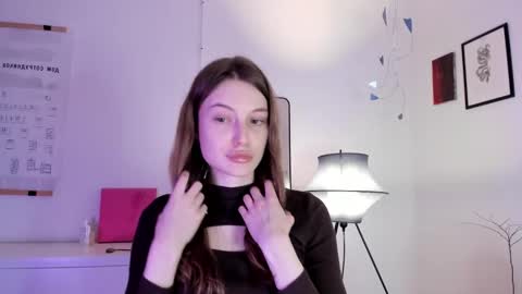 Snapshot of mistresselizy chatting on 11-20-25, 08:08 mistresselizy online show from 11-20-25, 08:08