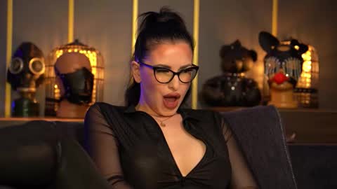 Mistress Kelly online show from 03-08-26, 11:19